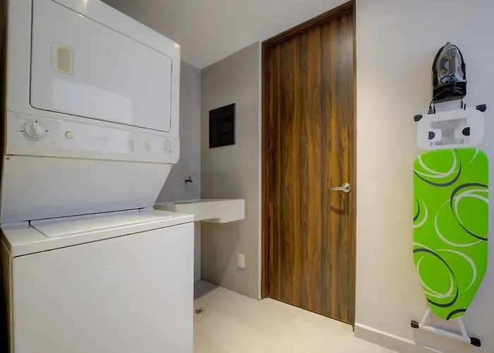 Capitalia Galileo 3br Views Parking & Balcony Apartment Mexico City