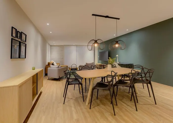 Capitalia Galileo 3br Views Parking & Balcony Apartment *